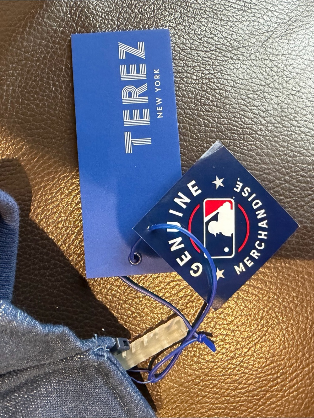 Women's New York Yankees Terez Blue Denim Blocked Bomber Jacket - Picture 7 of 8